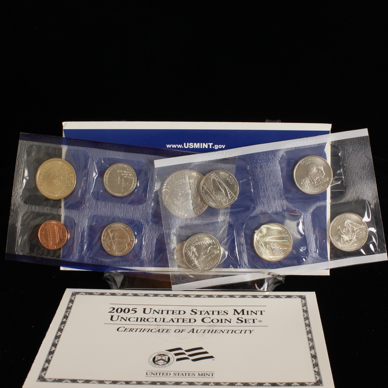 2005 U.S. Mint Uncirculated Set - Denver + Philidelphia